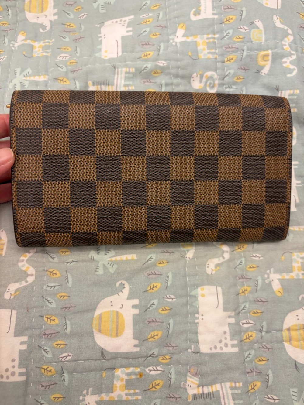 Louis Vuitton Sarah Damier Wallet (PRICE FIRM) - Picture 4 of 16